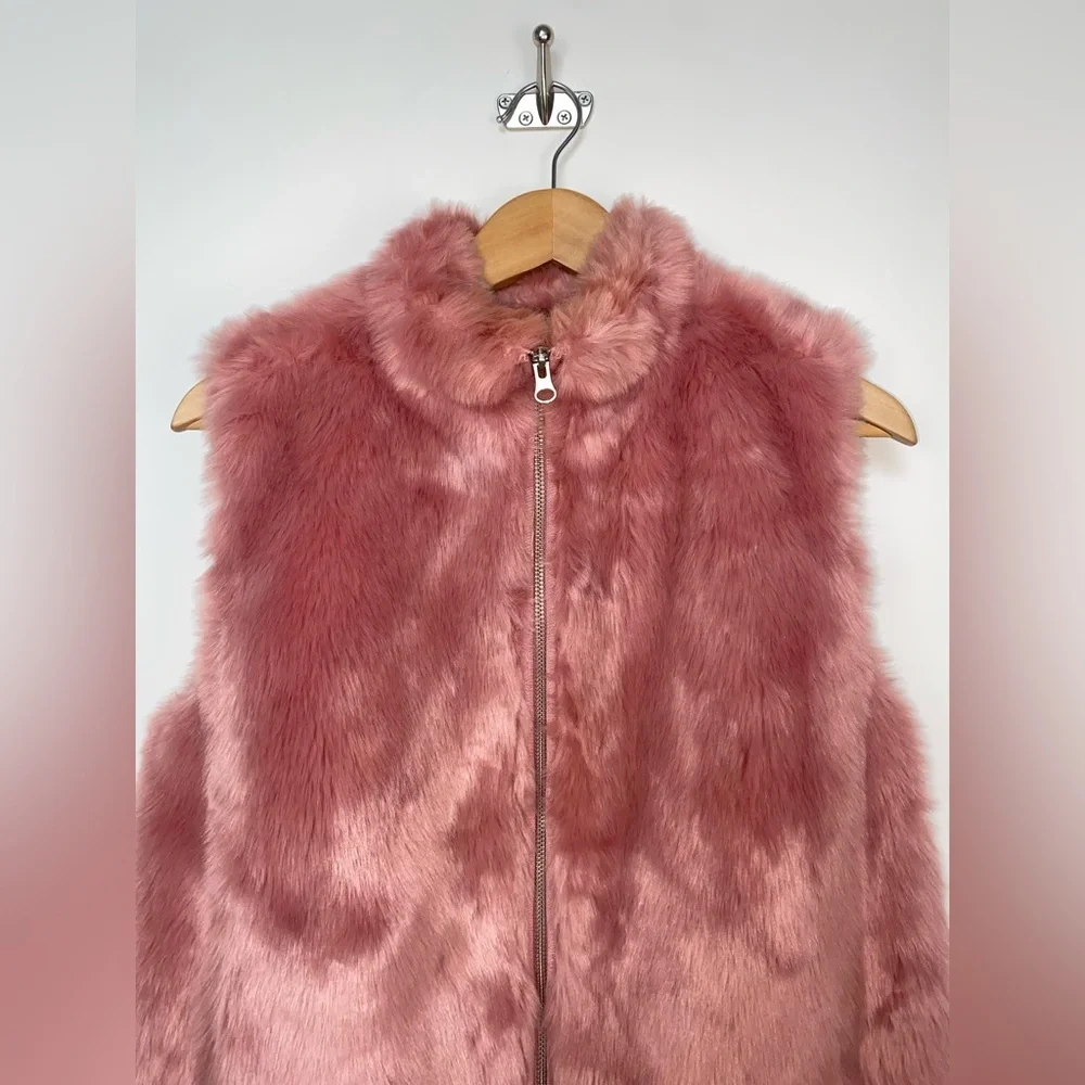 J.‎ Crew Pink Plush Faux Fur Vest Size Small